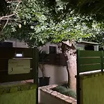 Louvros Luxury Suites
