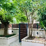 Louvros Luxury Suites