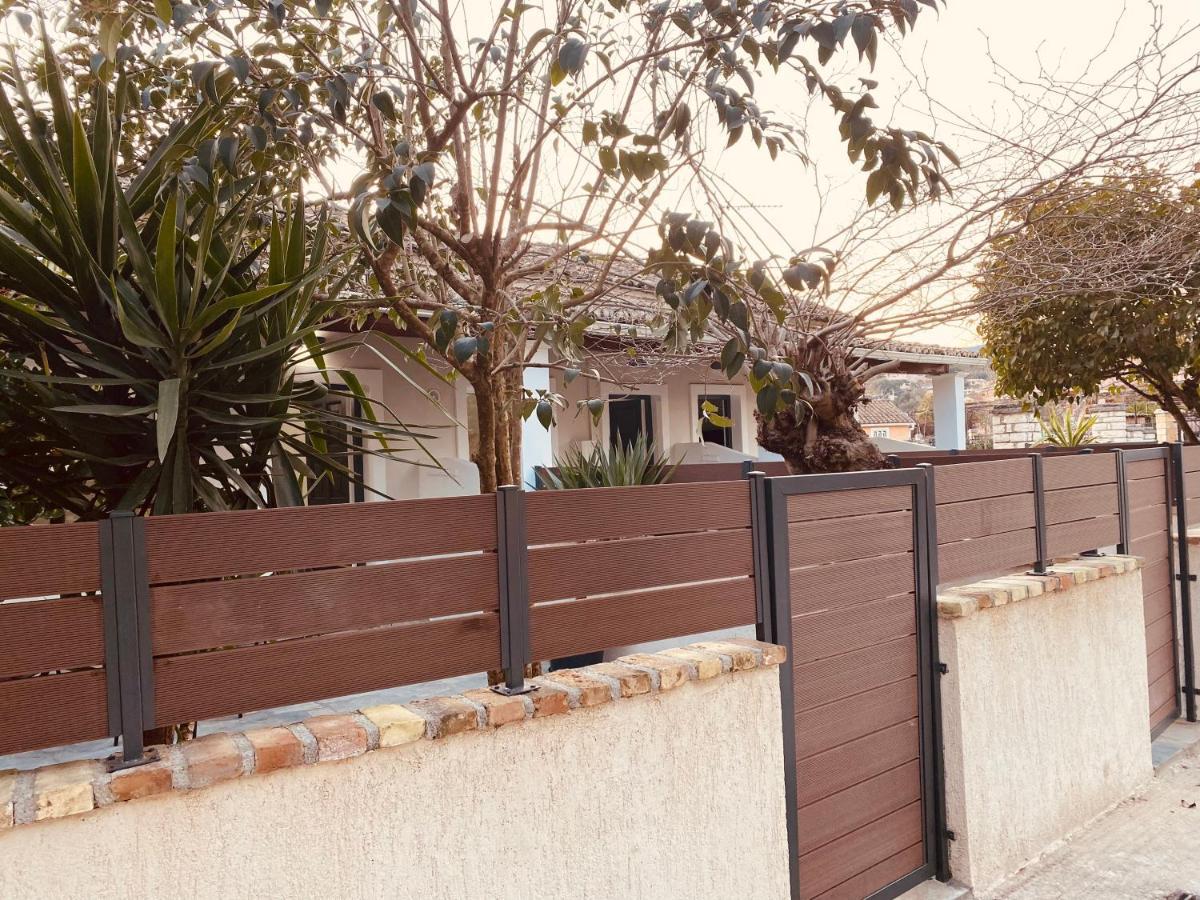 Appartamento Louvros Luxury